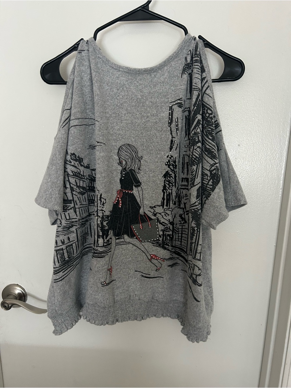 Gray Cold-Shoulder Graphic Knit Top with City Walk Illustration